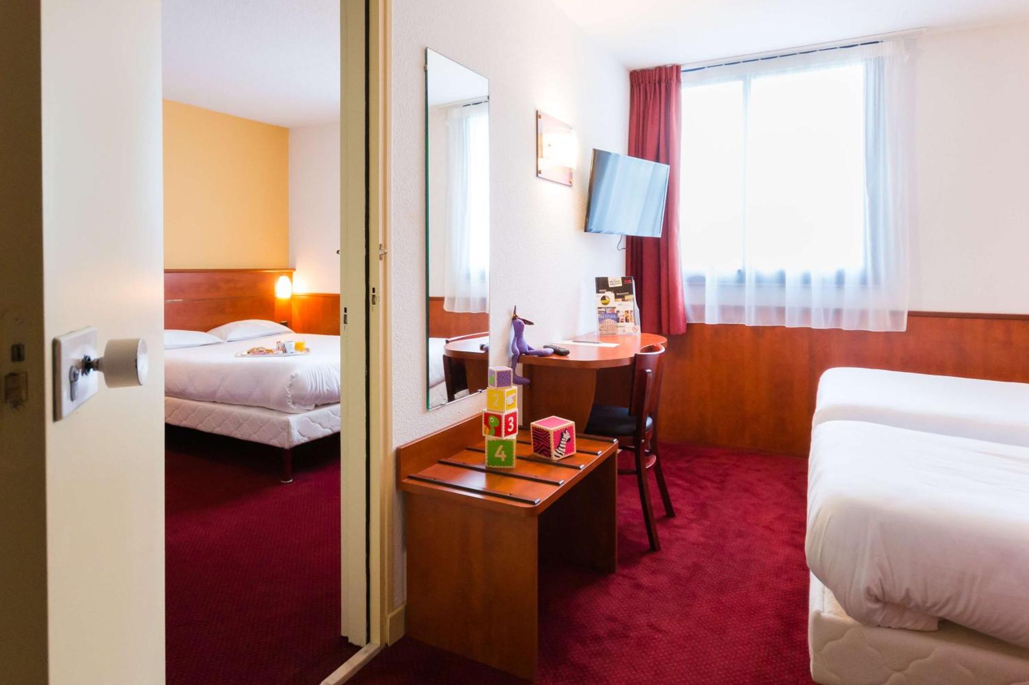 Brit Hotel Rennes St Gregoire - Le Villeneuve Saint-Grégoire Kültér fotó